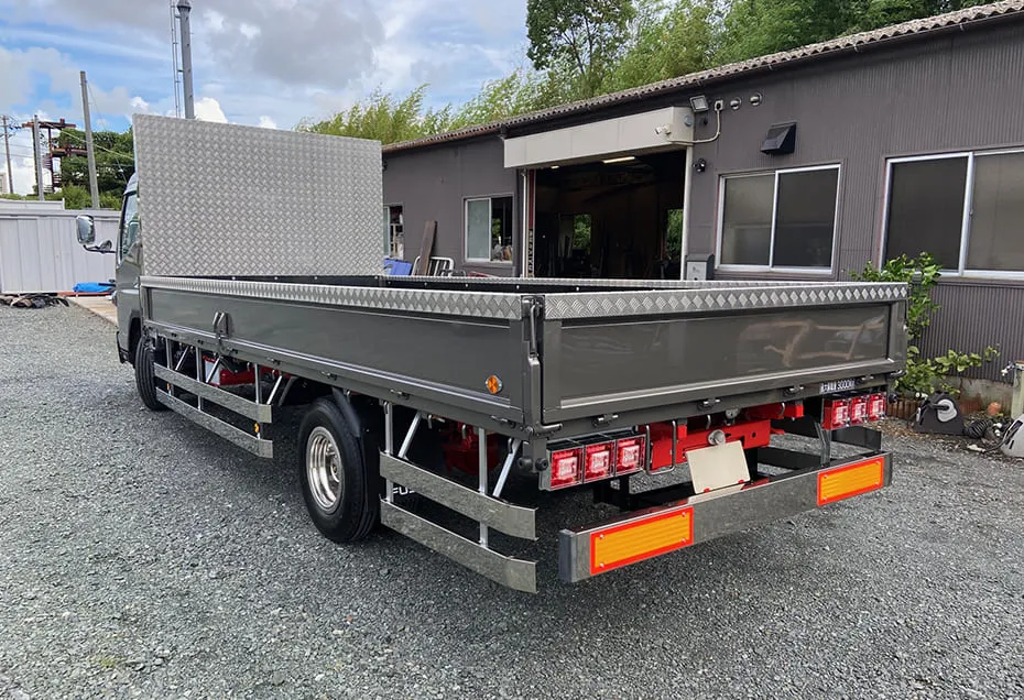 After 中古トラックカスタム